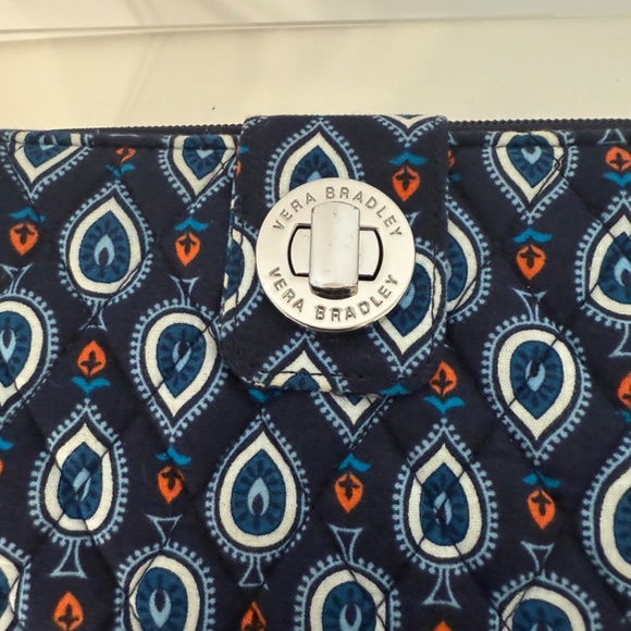 Vera Bradley Turnlock Wallet Cotton EUC Navy Blue print - Picture 3 of 6